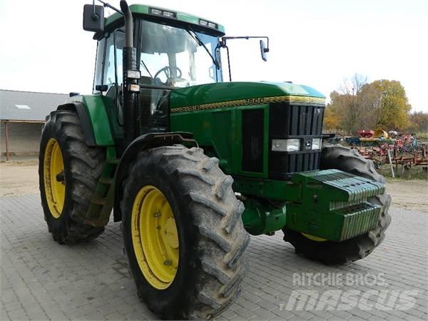 John Deere 7800 Трактори