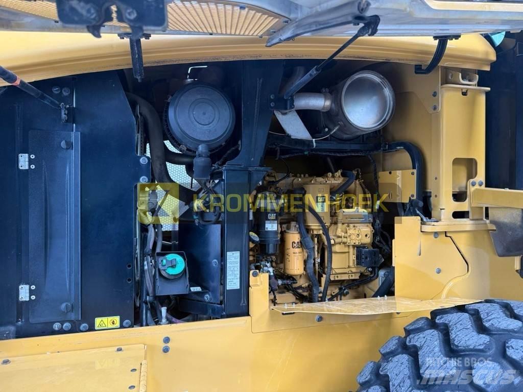 CAT 924 K Колесни товарачи