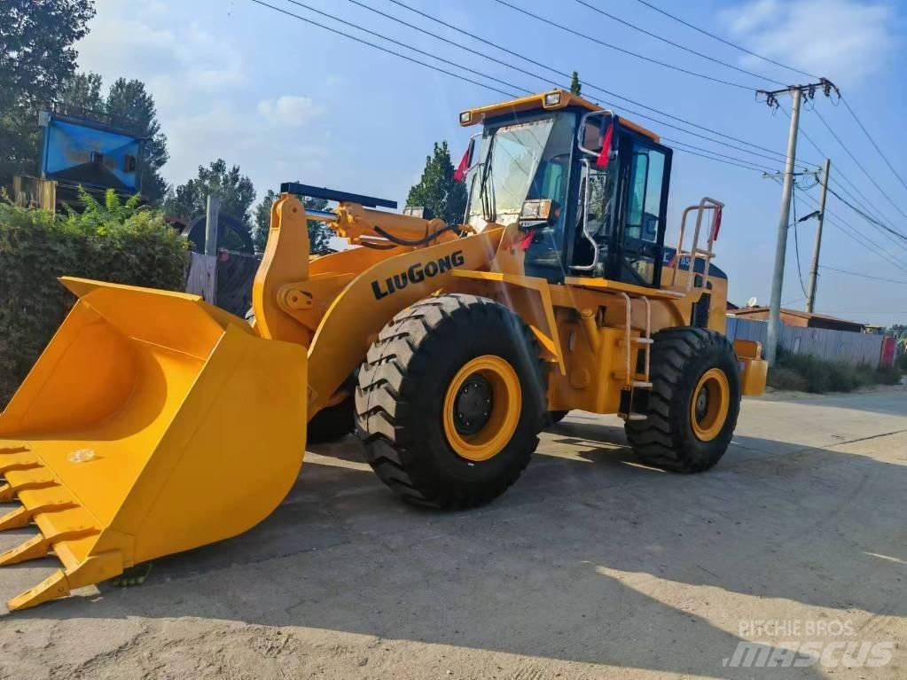 LiuGong 856 Колесни товарачи