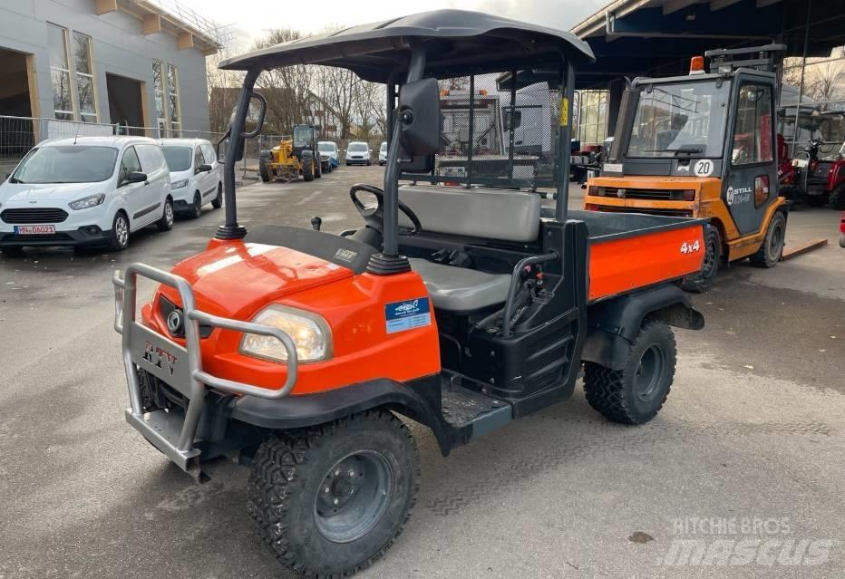 Kubota RTV 900 Комунални съоражения