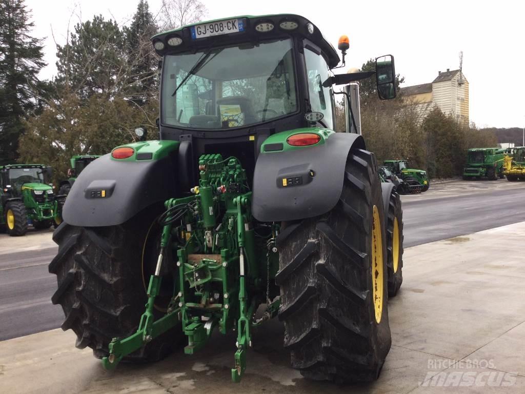 John Deere 6R250 Трактори