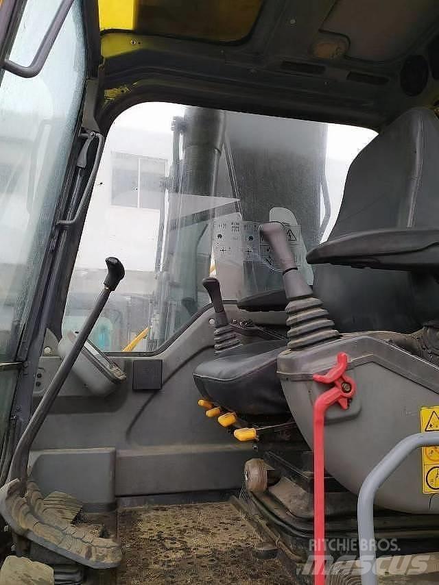 Volvo EC 210 Средни екскаватори 7т - 12т