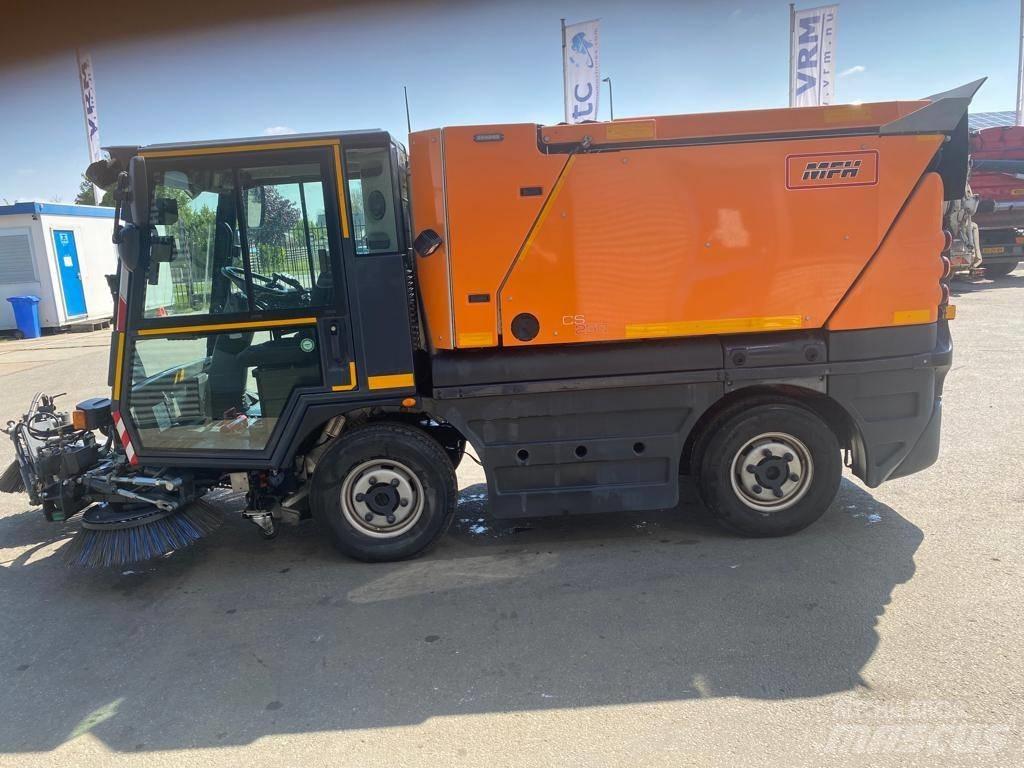 Schmidt Swingo 200 Автоматични метачки с четки