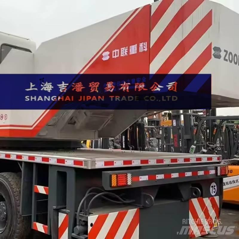 Zoomlion QY 500 Всъдеходни кранове