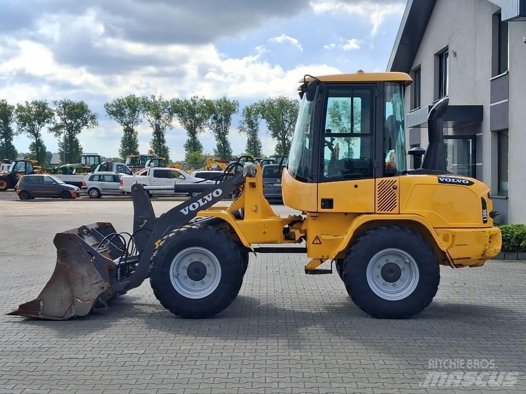 Volvo L 30 G Колесни товарачи