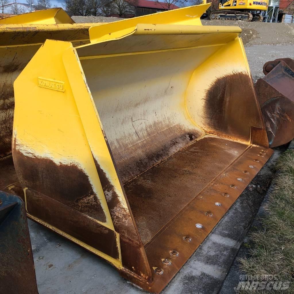Komatsu WA470-8 Колесни товарачи