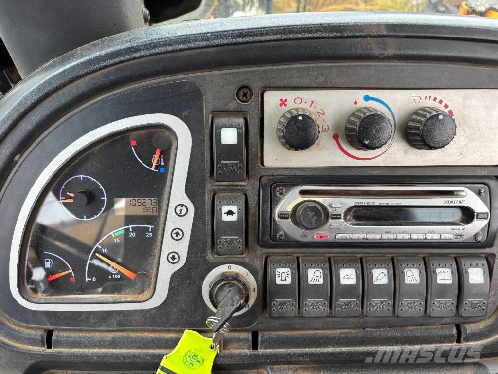 JCB 3 CX Contractor Товарач със заден ексватор