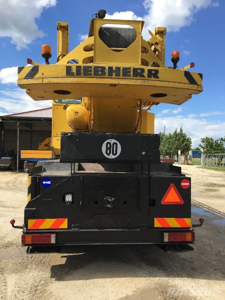 Liebherr LTM 1050 Всъдеходни кранове