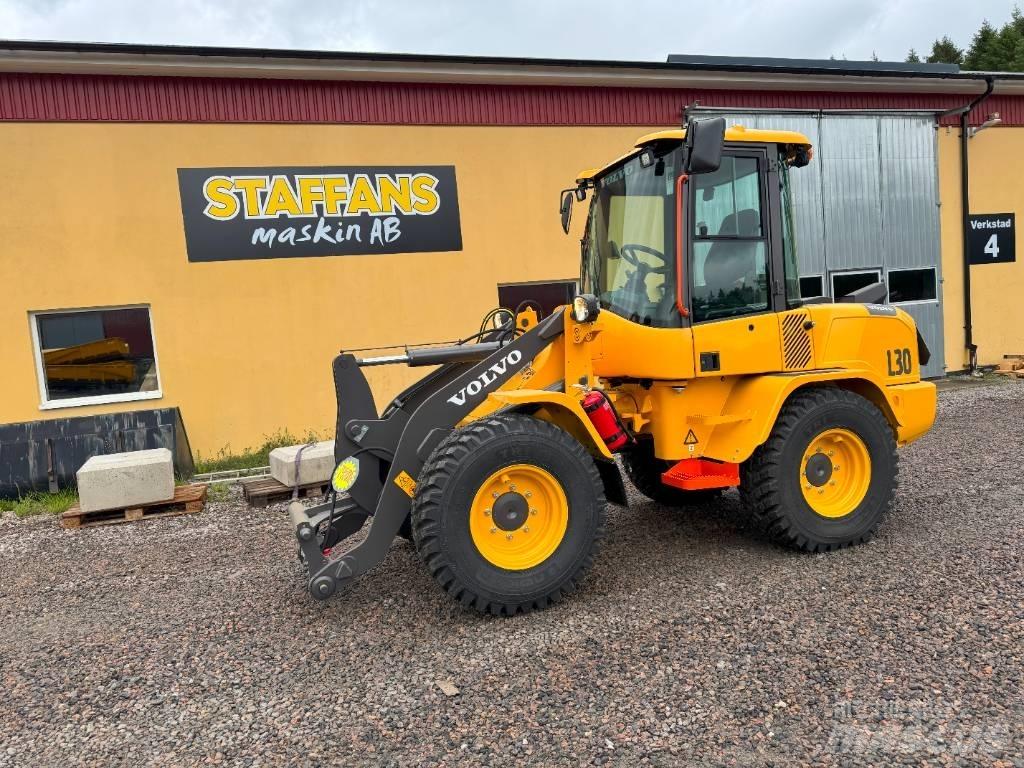 Volvo L 30 HS Колесни товарачи
