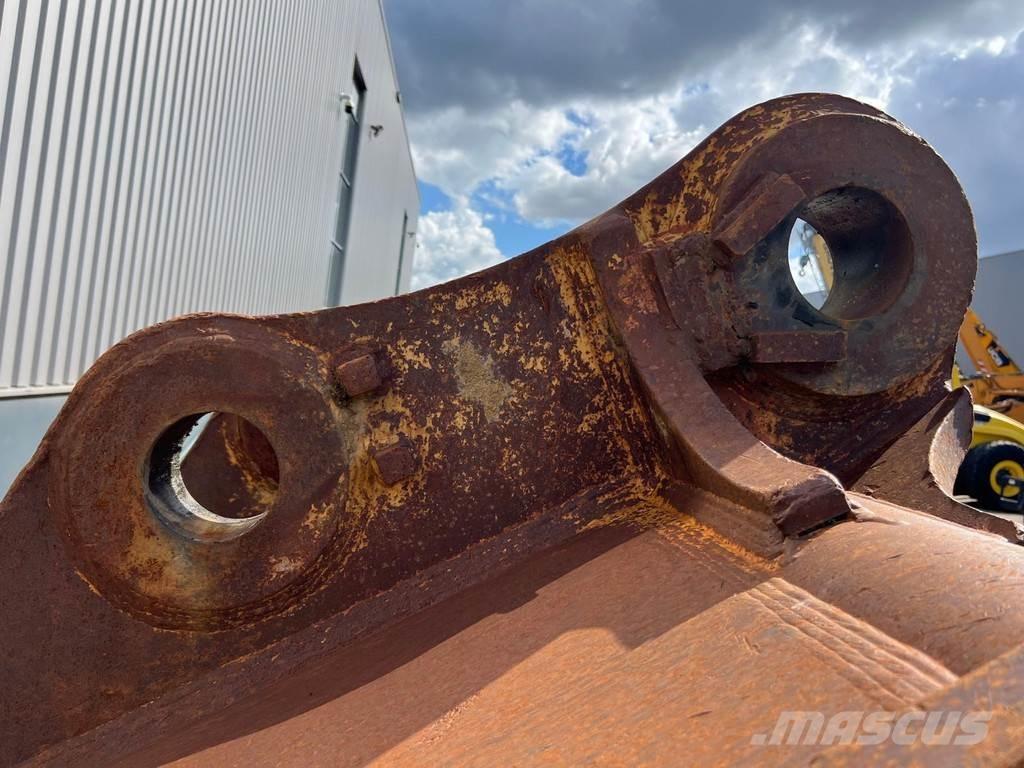  Onbekend Riekbak Кофи