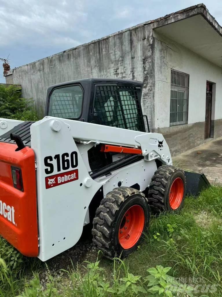 Bobcat S160 Мини товарачи
