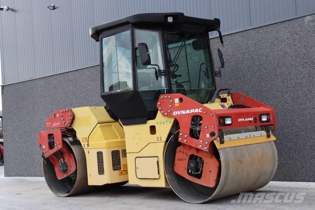 Dynapac CC 224 HF Двойни барабанни ролки

