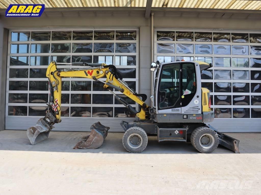Wacker Neuson EW 65 Колесни екскаватори