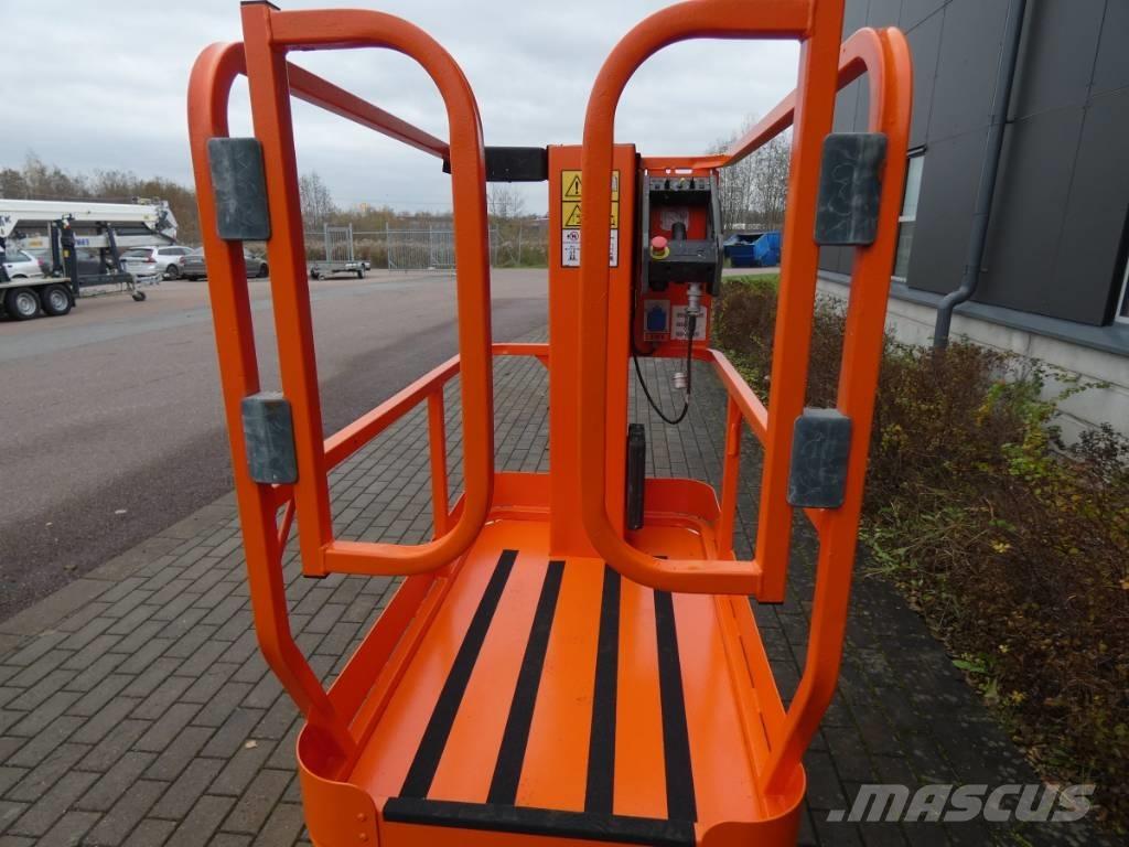 JLG 1230 ES Вертикални мачтови повдигачи

