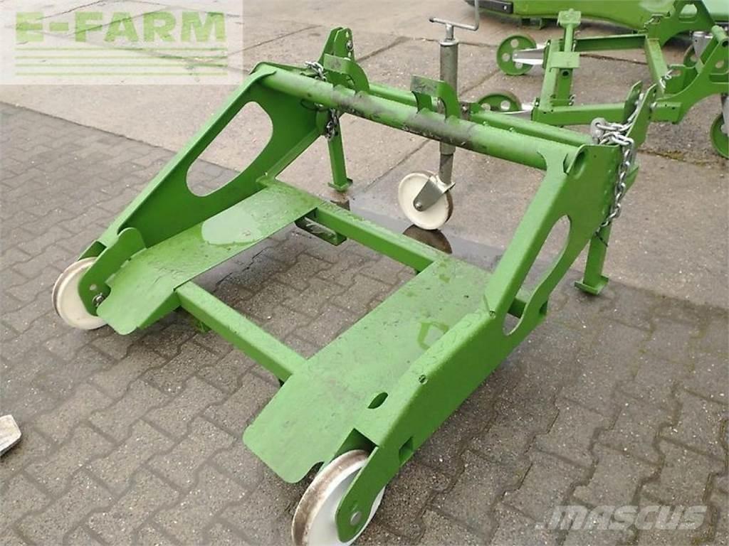 Krone big x 630 Самоходни фуражири