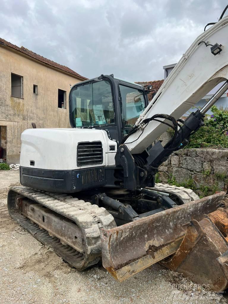 Bobcat E85 Средни екскаватори 7т - 12т