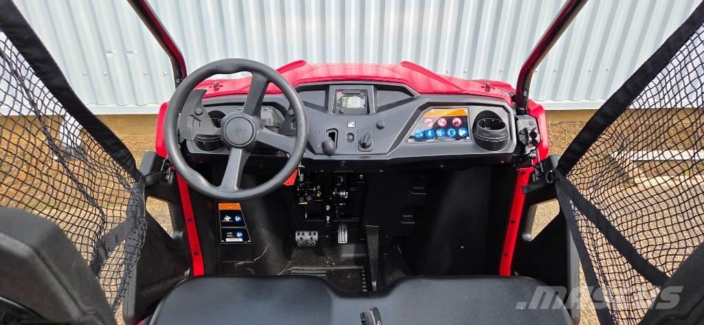 Honda Pioneer Комунални съоражения