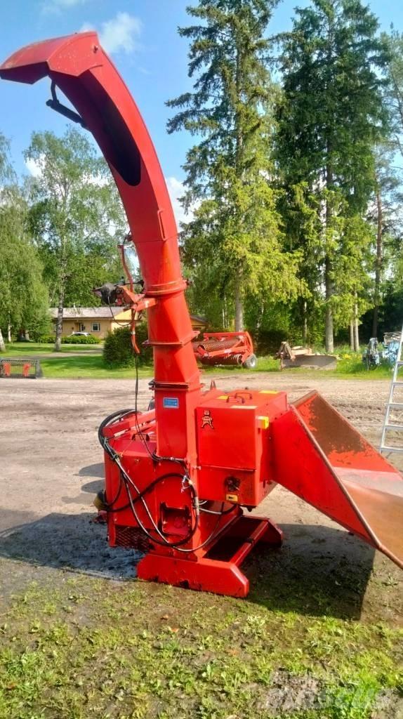 Junkkari HJ 260 G Машини за цепене и рязане на дърва
