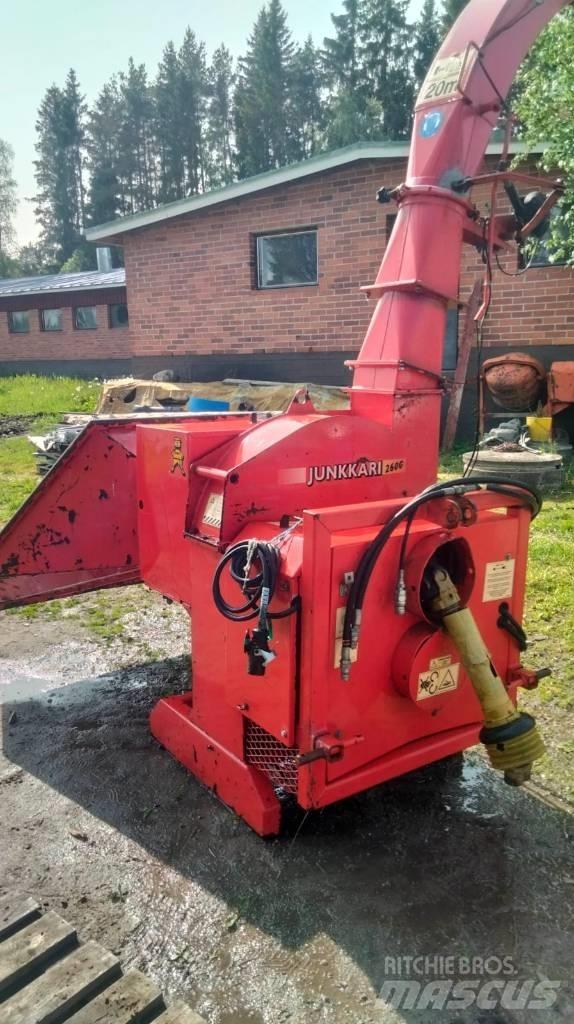 Junkkari HJ 260 G Машини за цепене и рязане на дърва