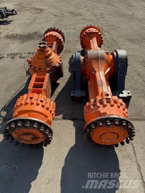 Doosan DL 400 AXLES Оси
