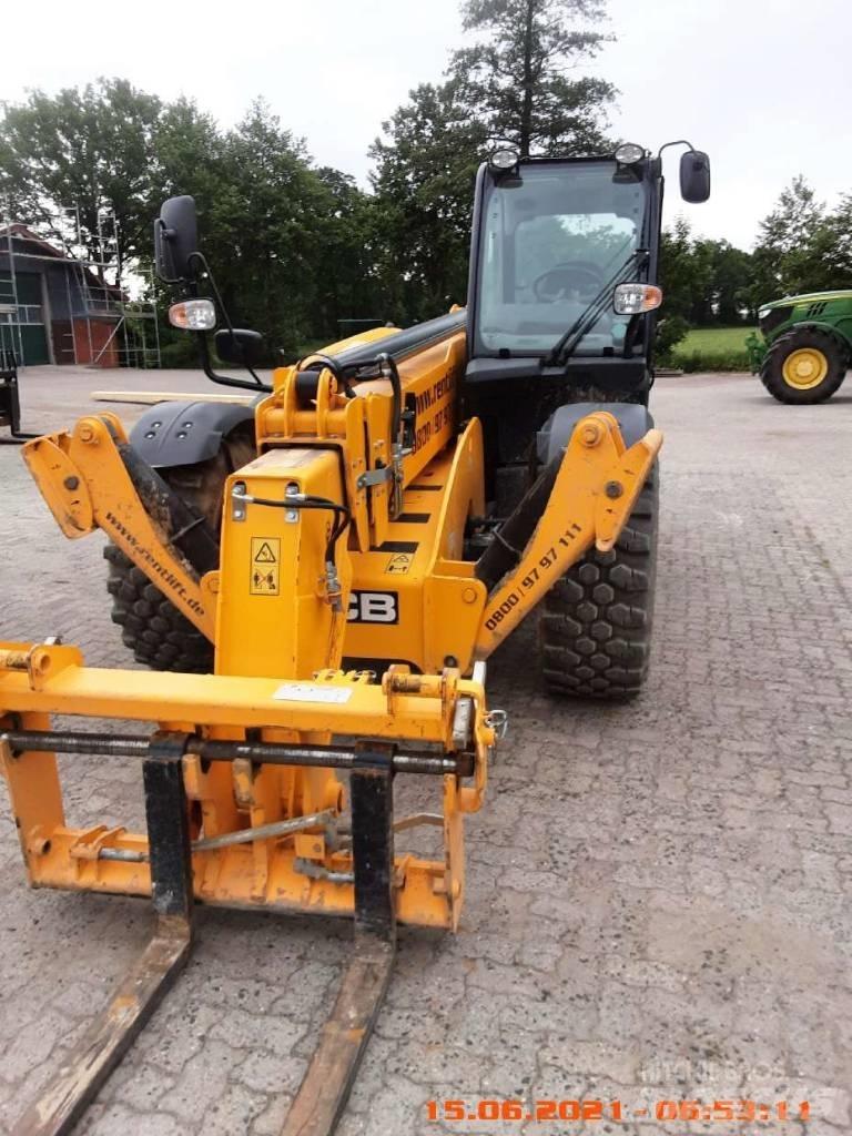 JCB 540-140 Телескопични товарачи