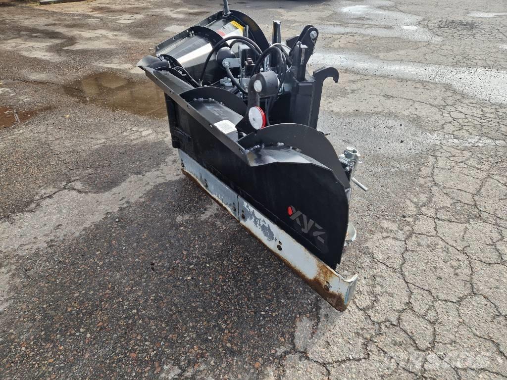 XYZ VP 2800 Снегохвъргачки
