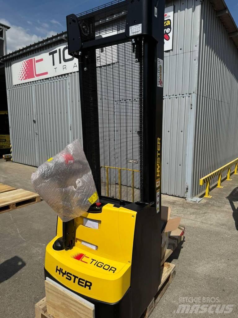 Hyster s1.4 Колички високоповдигачи с теглич