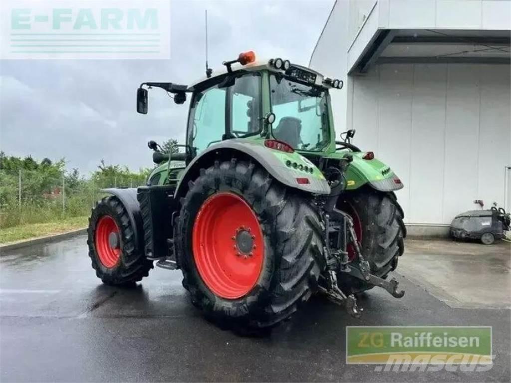 Fendt 724 scr Трактори