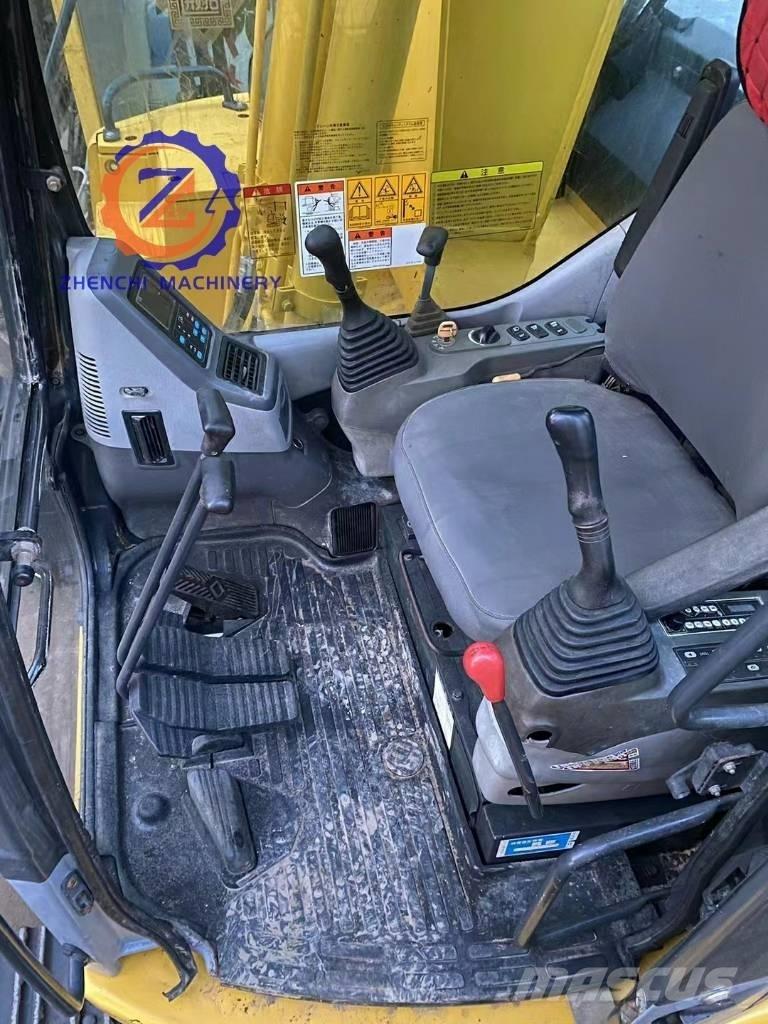 Komatsu PC 128 US Средни екскаватори 7т - 12т