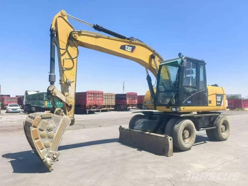 CAT M315D2 Колесни екскаватори