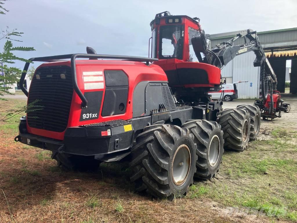 Komatsu 931 XC Харвестери