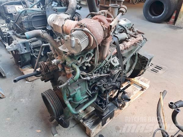 Volvo D7C250 Двигатели