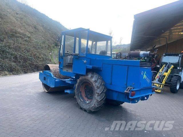 Hamm 2301-9 Еднобарабанни ролки
