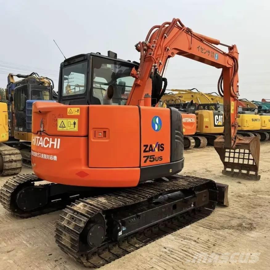 Hitachi ZX 75 US Средни екскаватори 7т - 12т