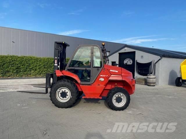 Manitou M 30.4 Камиони за херавни местности