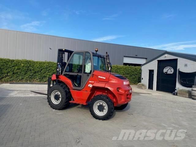Manitou M 30.4 Камиони за херавни местности