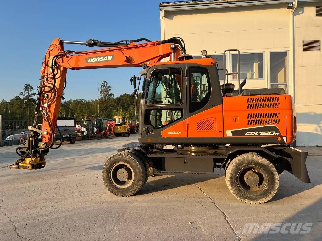 Doosan DX160W-5 Колесни екскаватори