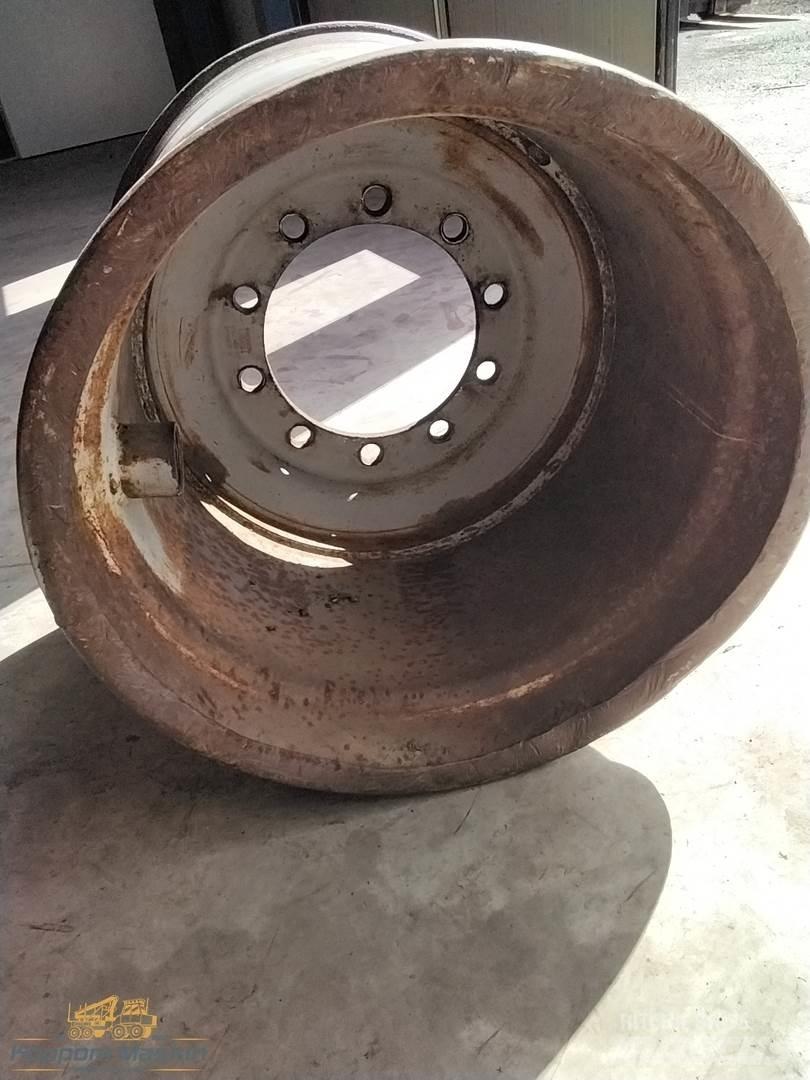 Valmet 890 24x26,5 Гуми