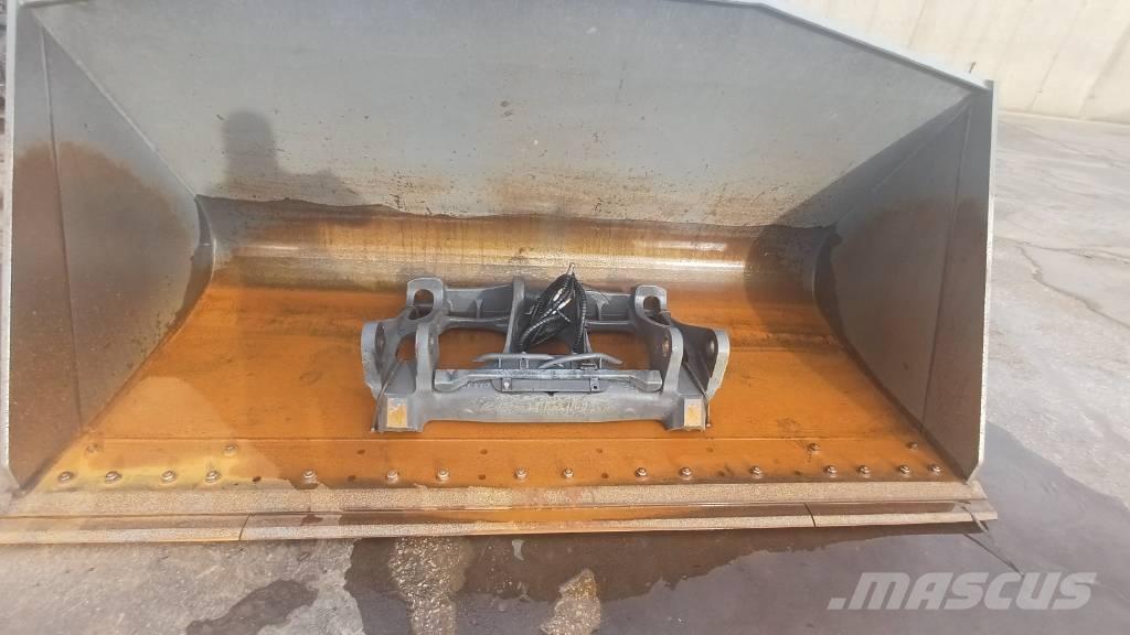 Volvo L 110 H Колесни товарачи