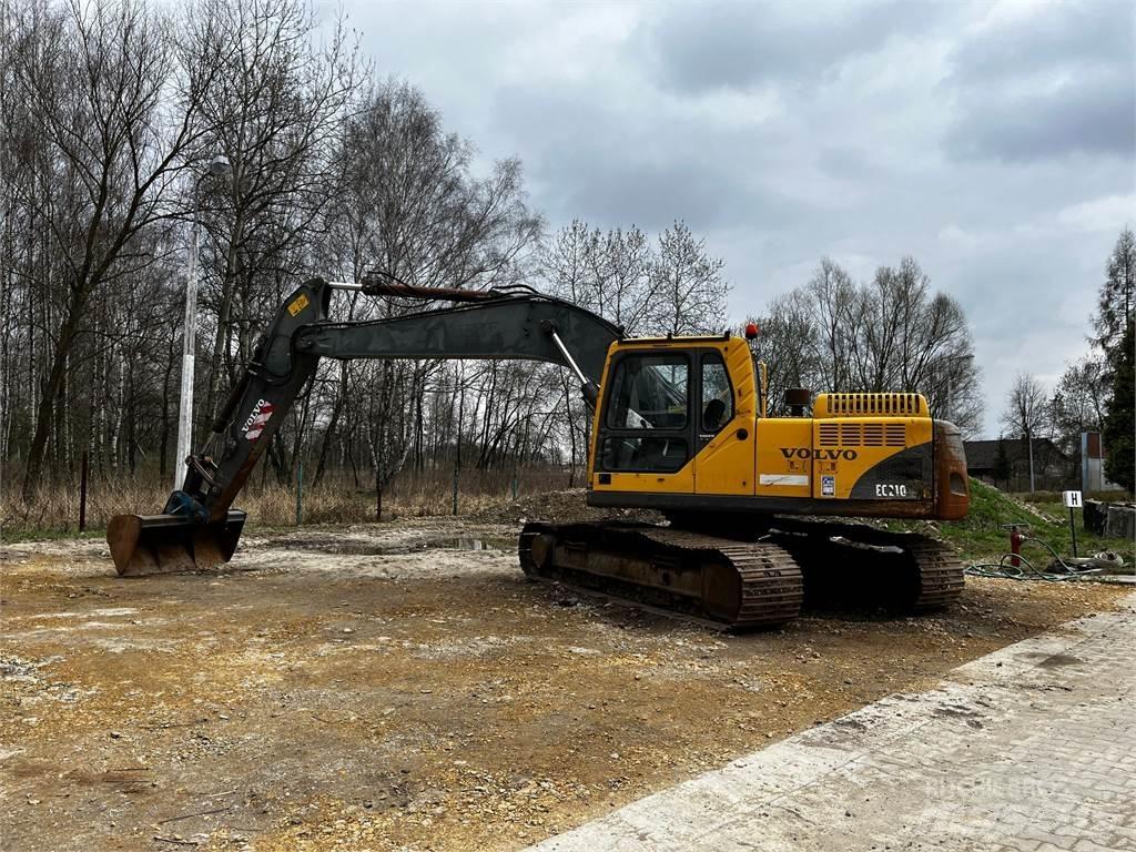  EC210CL Верижен екскаватор