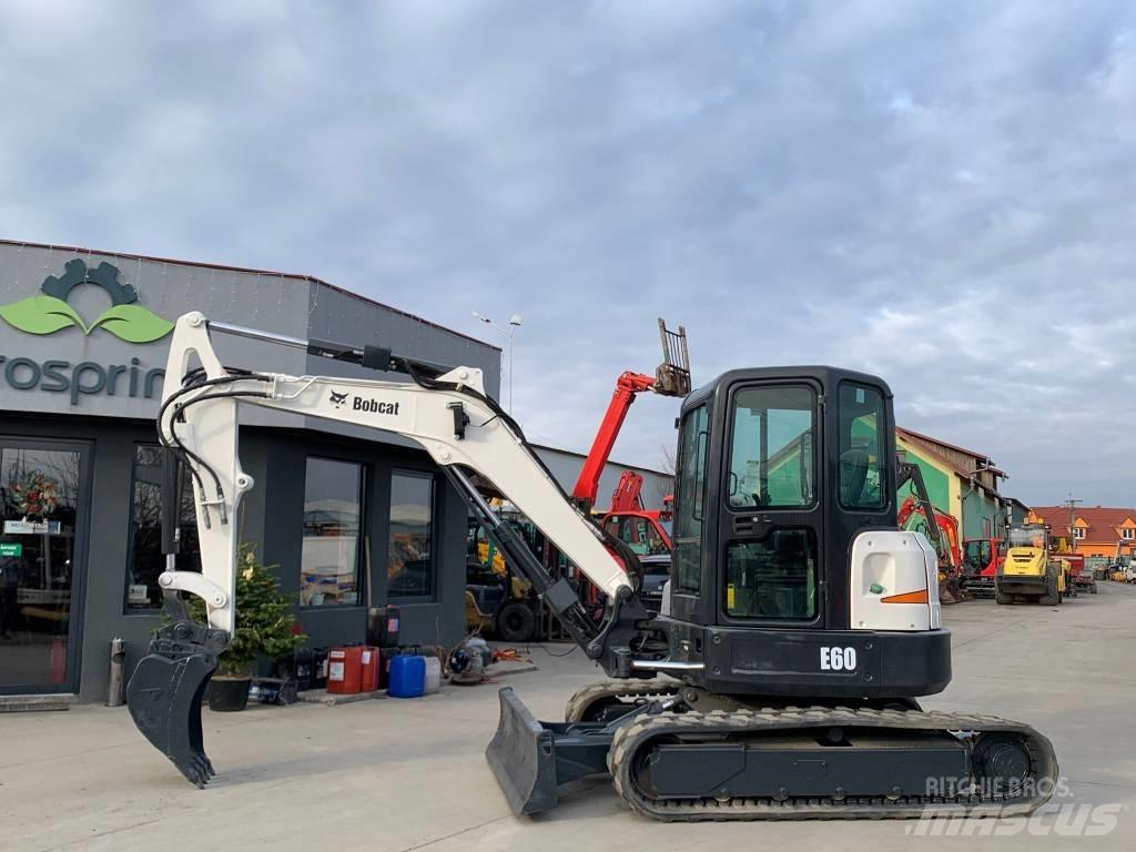 Bobcat E 60 Мини екскаватори < 7 т