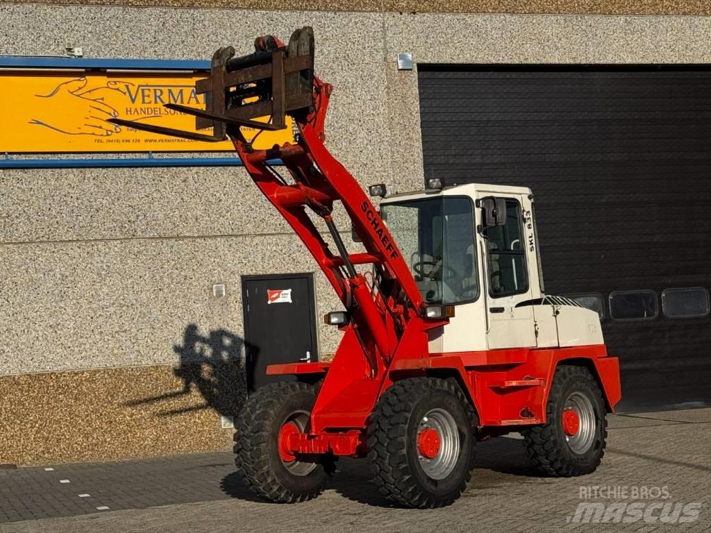 Schaeff SKL833 Колесни товарачи