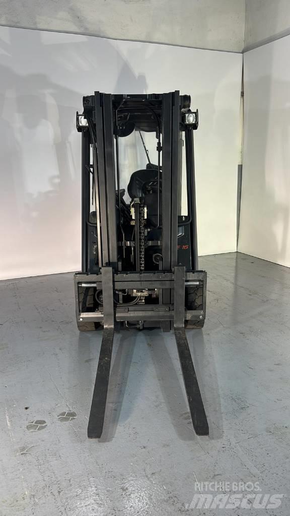 Linde E 16 L Електрически вилични кари-повдигачи