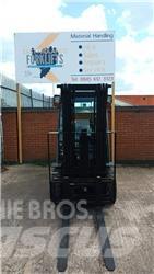 Toyota 02-8 FGF25 Камиони с АГУ