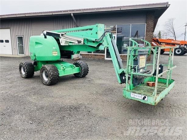 JLG 450 AJ Съчленени стрелови подемници