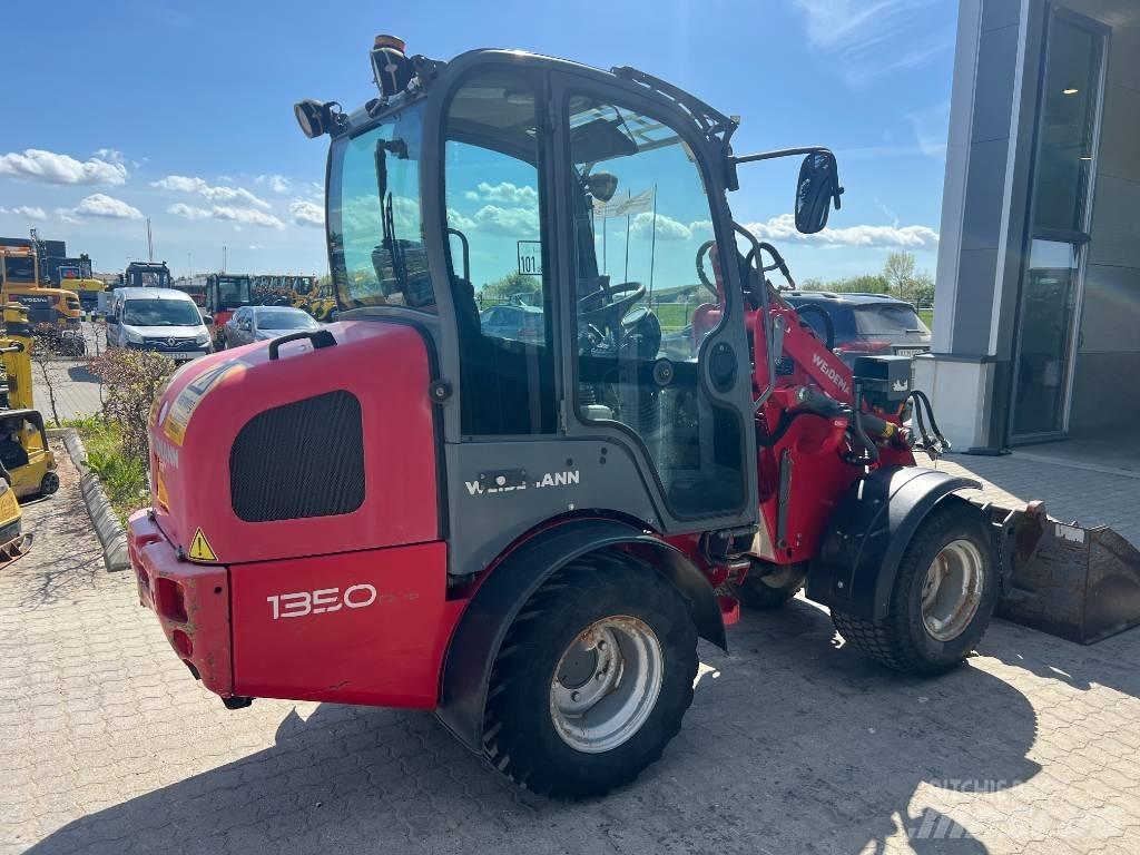 Weidemann 1350 CX45 Мини товарачи
