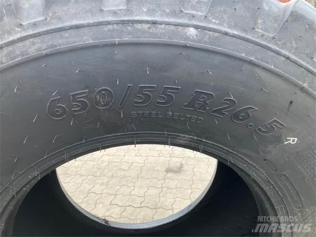 BKT 650/55R26,5 Колелета/Гуми