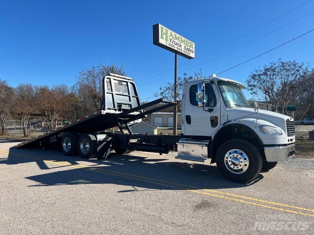 Freightliner M2 Автомобили за пътна помощ
