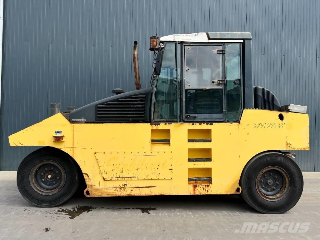 Bomag BW24R Пневматични гумени  ролки
