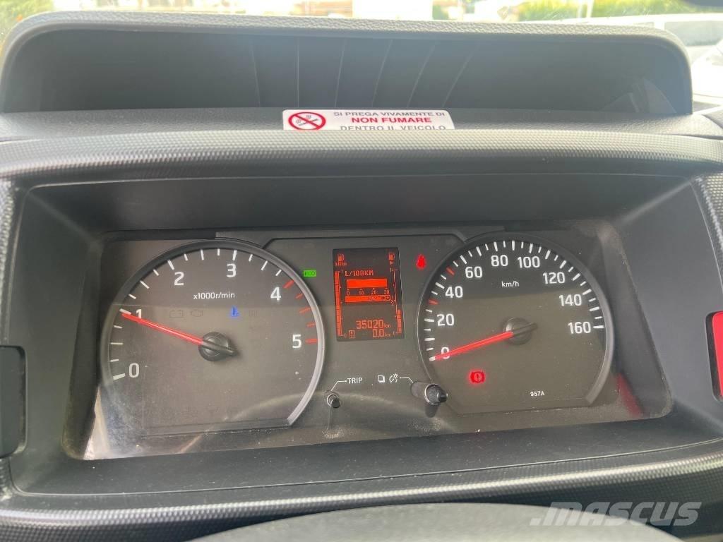Nissan SOCAGE DA324 Моторизирани платформи с талига